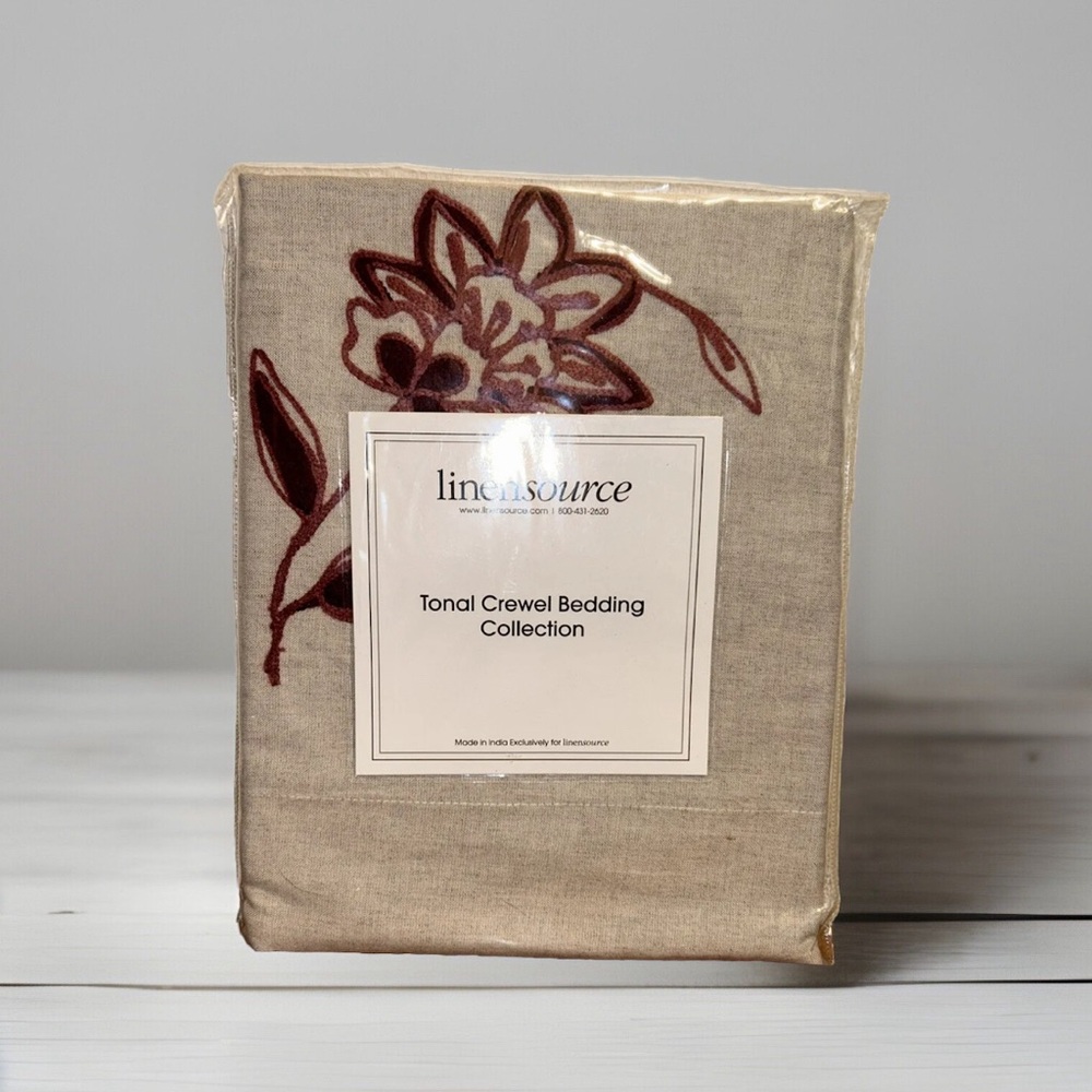 1 LinenSource Sham Tamales Crewel Pillow Standard TQP03SBR BURGANDY/Natural